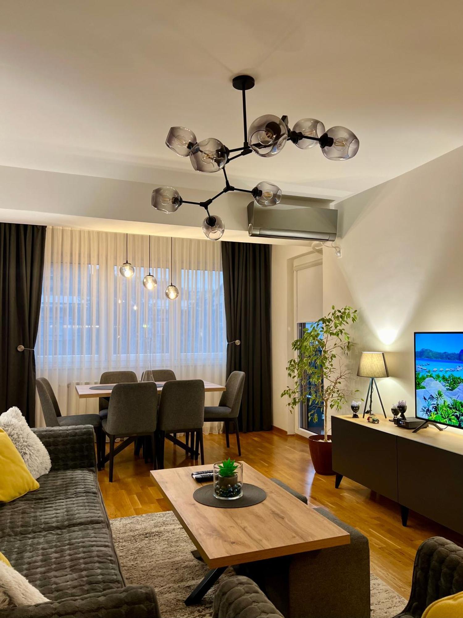 Aj Luxe Residence Skopje Exteriör bild
