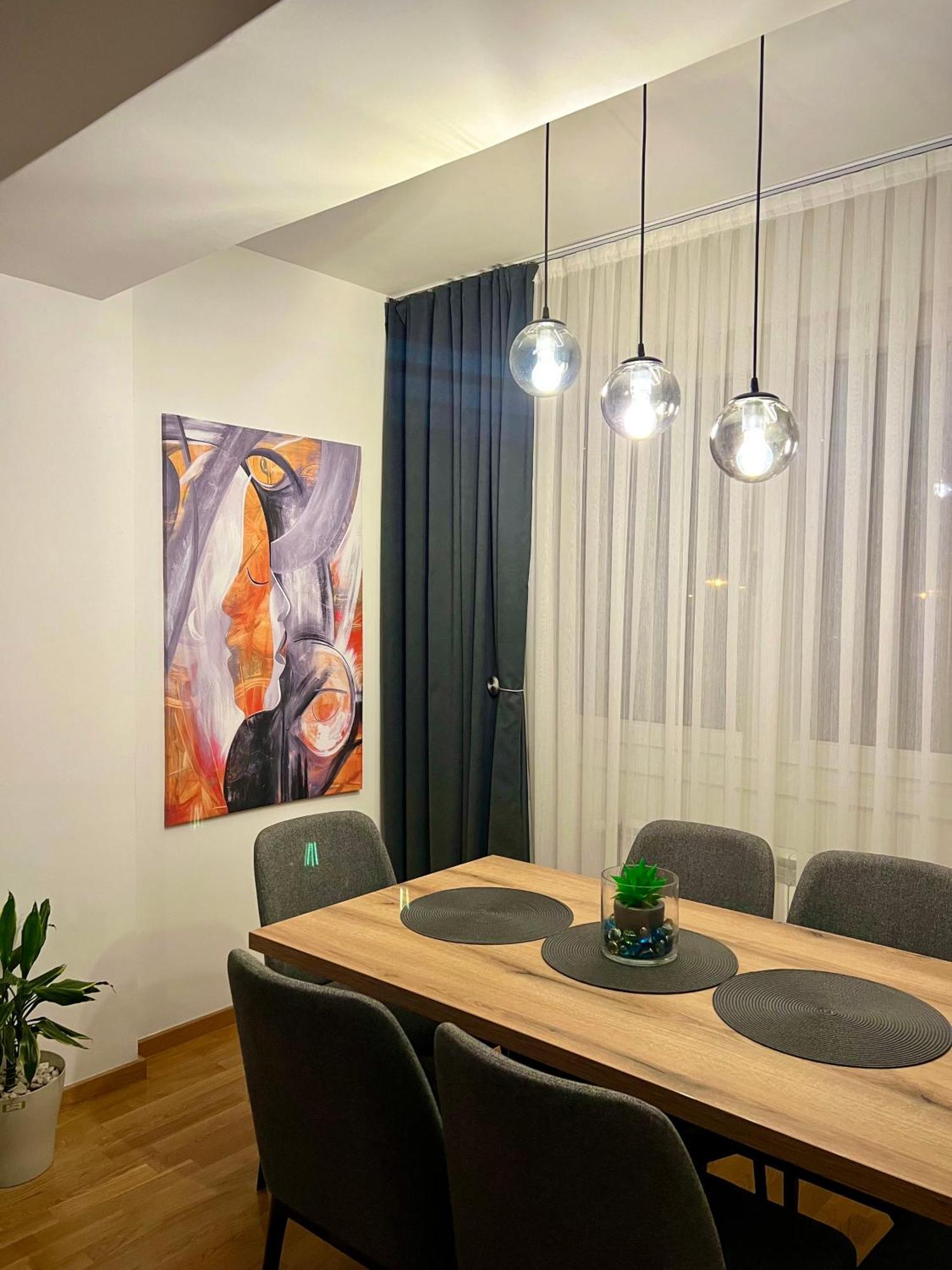 Aj Luxe Residence Skopje Exteriör bild